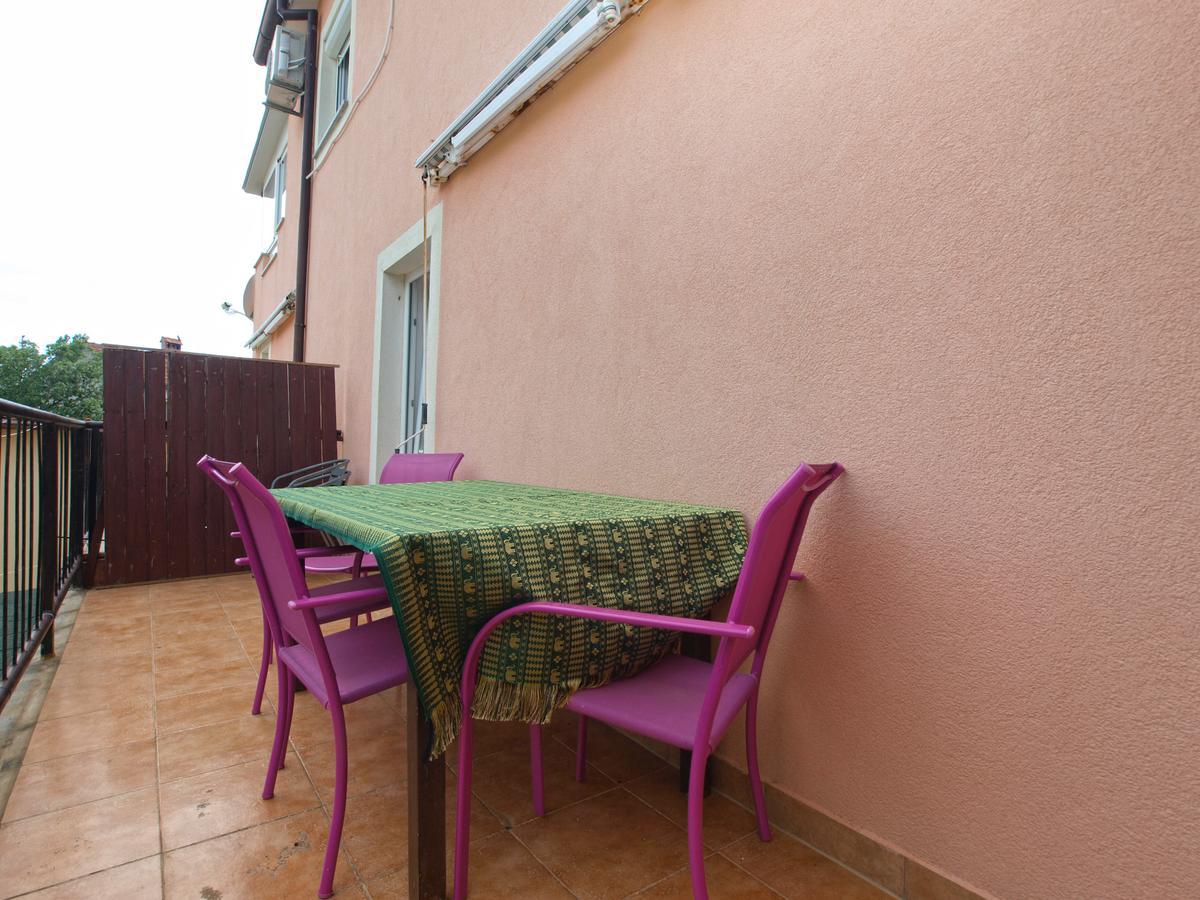 Apartments Davor 1676 Banjole Exterior photo